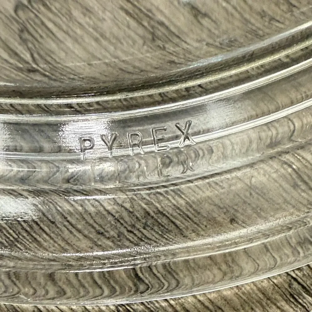Pyrex Transparent Lid 682 c23 Fits Pyrex dish 022